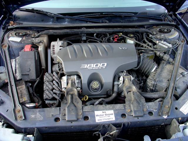 Buick REGAL 1999 photo 2