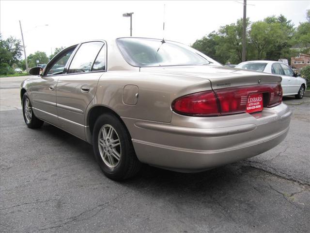 Buick REGAL 1999 photo 2