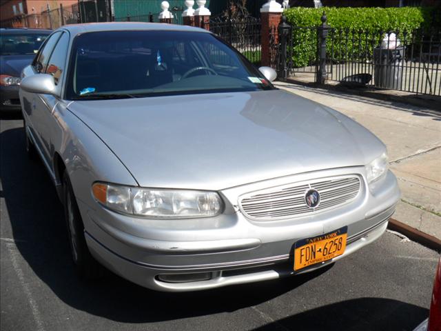 Buick REGAL 2001 photo 1