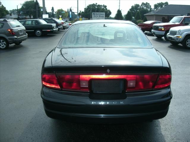 Buick REGAL 2002 photo 2