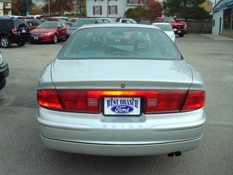 Buick REGAL 2002 photo 2