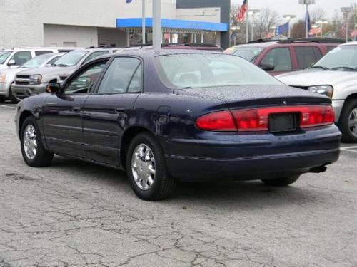 Buick REGAL 2002 photo 1