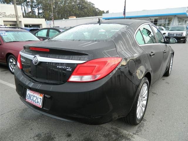 Buick REGAL 2011 photo 4