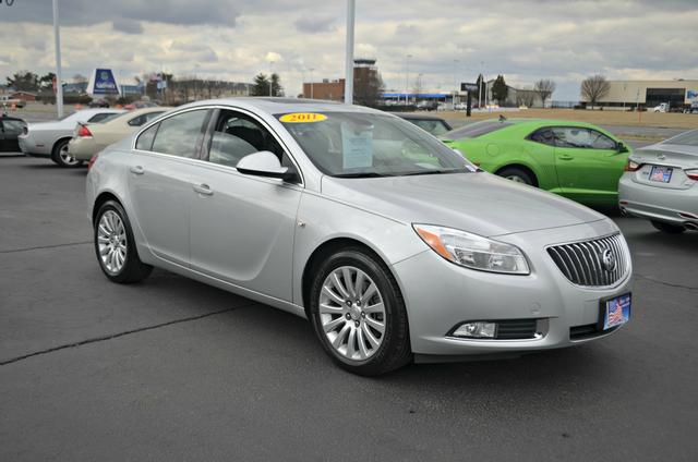 Buick REGAL 2011 photo 1