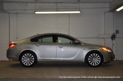 Buick REGAL 2011 photo 1