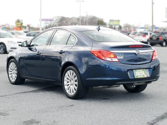 Buick REGAL 2011 photo 1