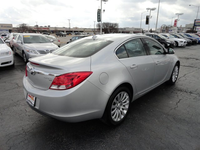 Buick REGAL 2011 photo 1