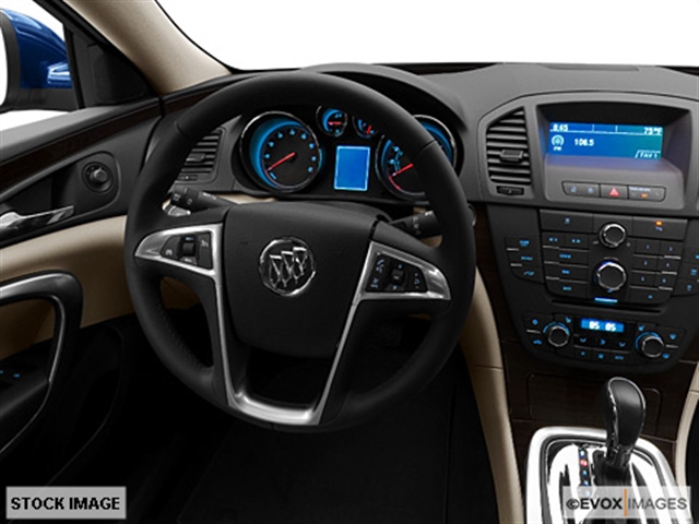 Buick REGAL 2011 photo 4