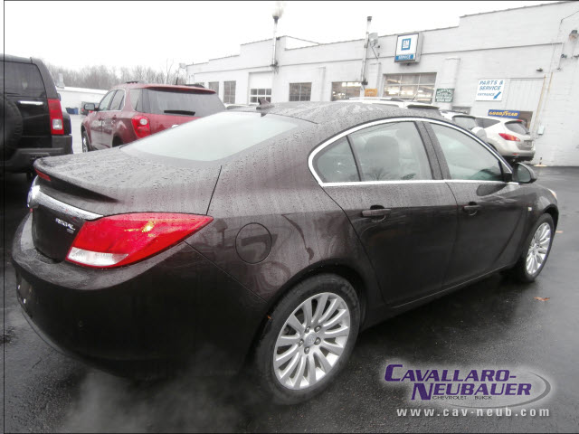 Buick REGAL 2011 photo 1