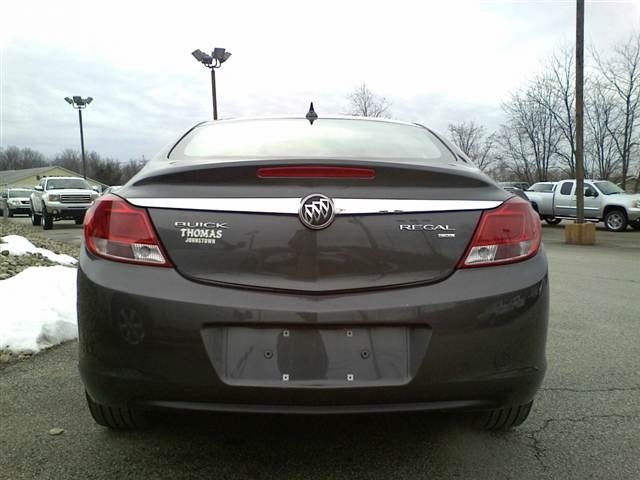 Buick REGAL 2011 photo 1