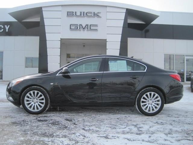 Buick REGAL 2011 photo 1