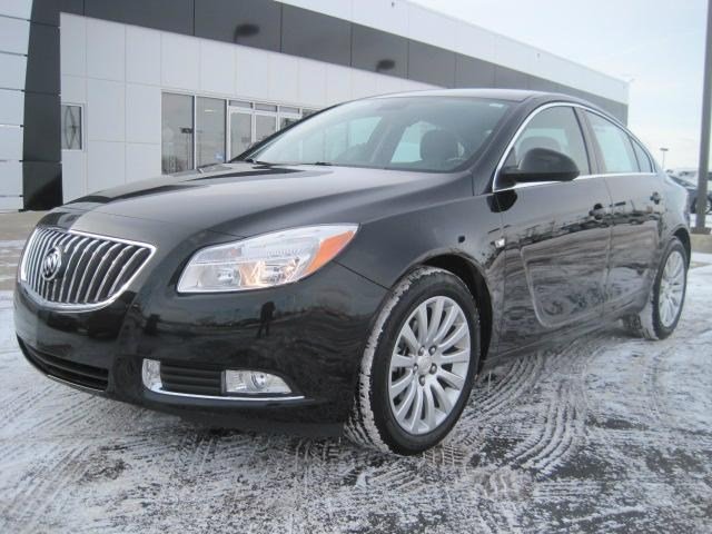 Buick REGAL 2011 photo 2