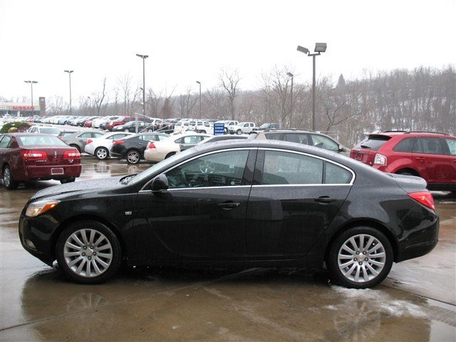 Buick REGAL 2011 photo 4