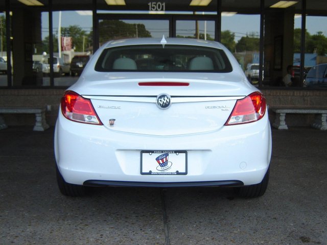 Buick REGAL 2011 photo 1