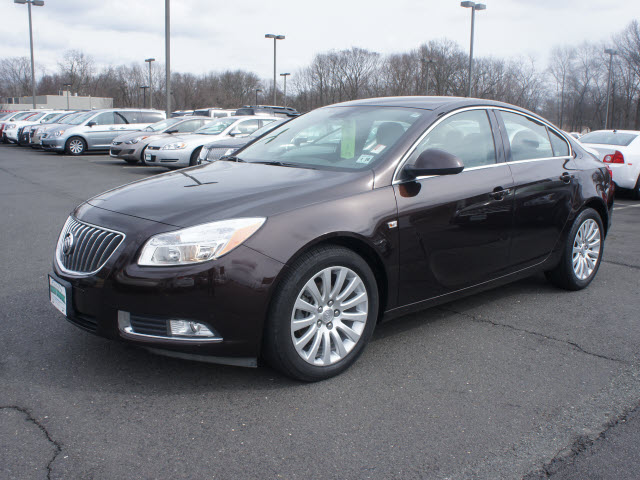 Buick REGAL 2011 photo 3