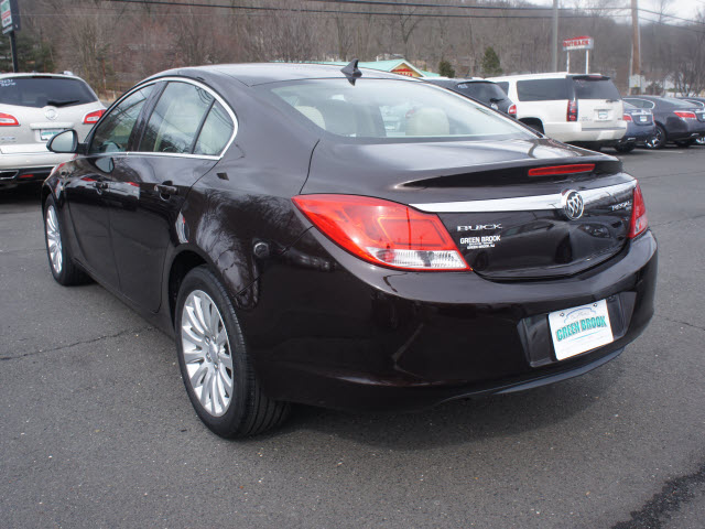 Buick REGAL 2011 photo 4