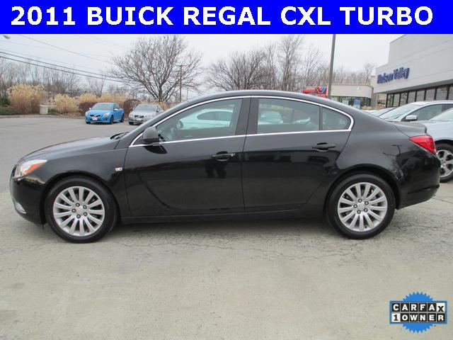 Buick REGAL 2011 photo 2