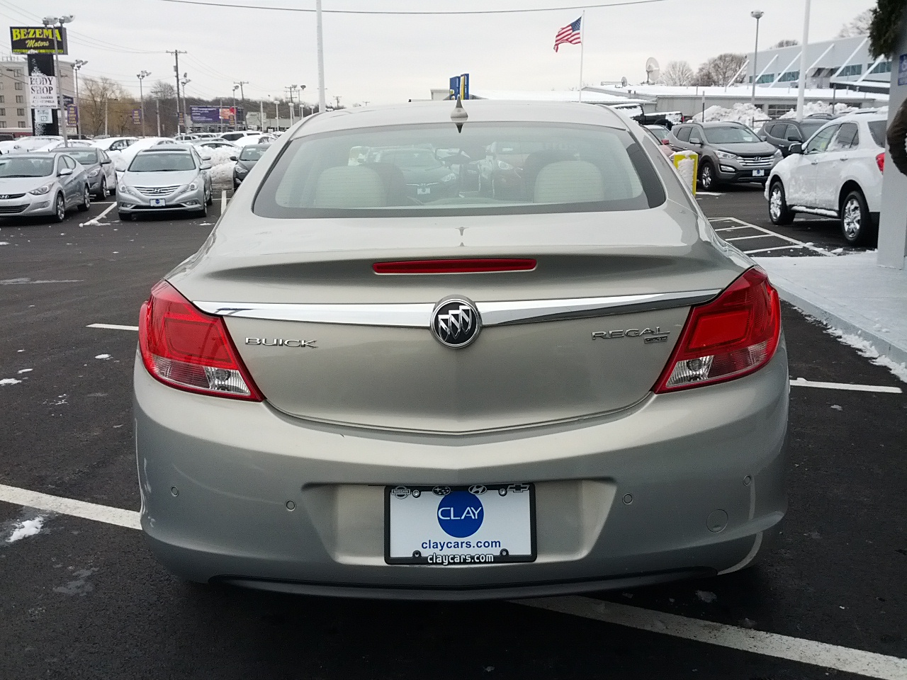 Buick REGAL 2011 photo 3