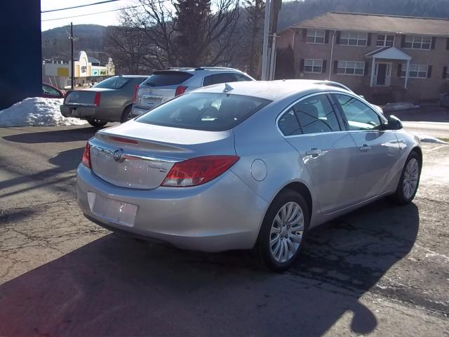 Buick REGAL 2011 photo 4