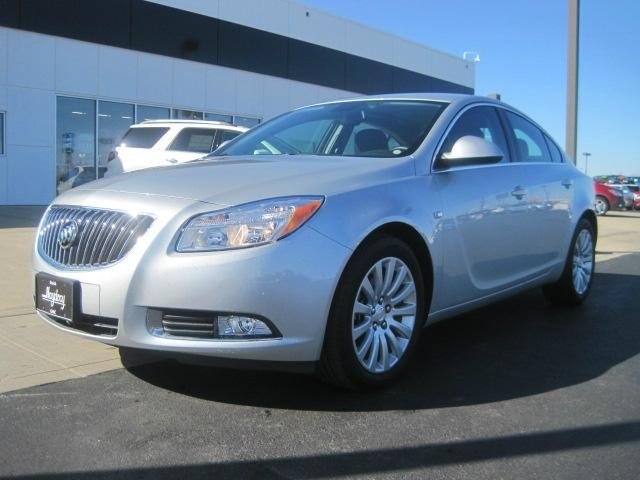 Buick REGAL 2011 photo 4