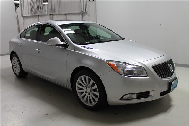 Buick REGAL 2012 photo 3