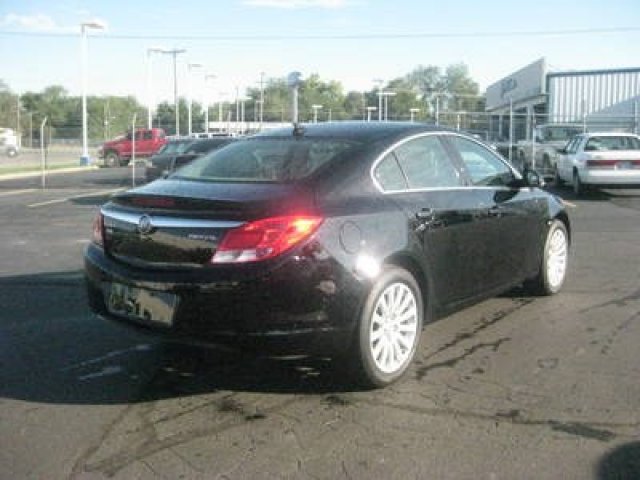 Buick REGAL 2012 photo 3