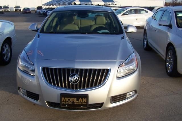 Buick REGAL 2012 photo 1