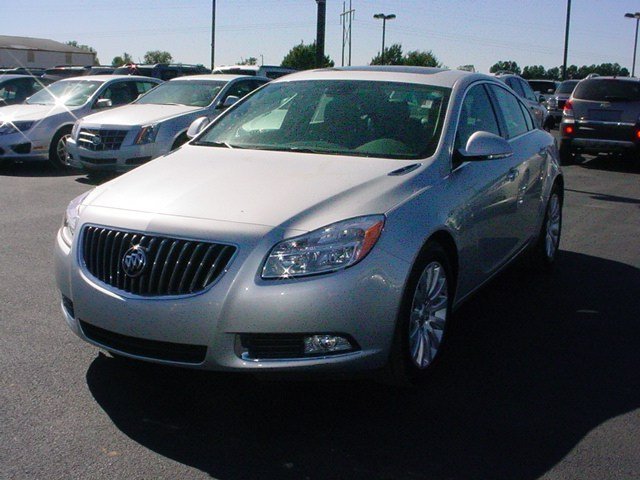 Buick REGAL 2012 photo 1