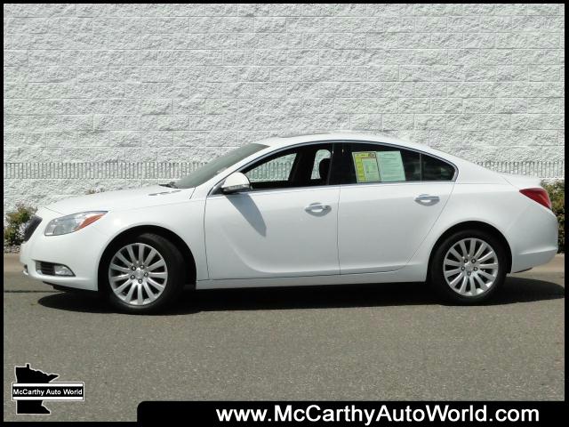 Buick REGAL 2012 photo 1