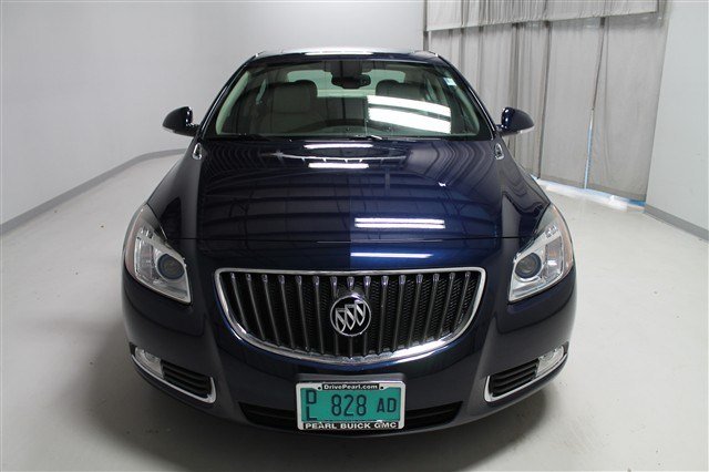 Buick REGAL 2012 photo 1