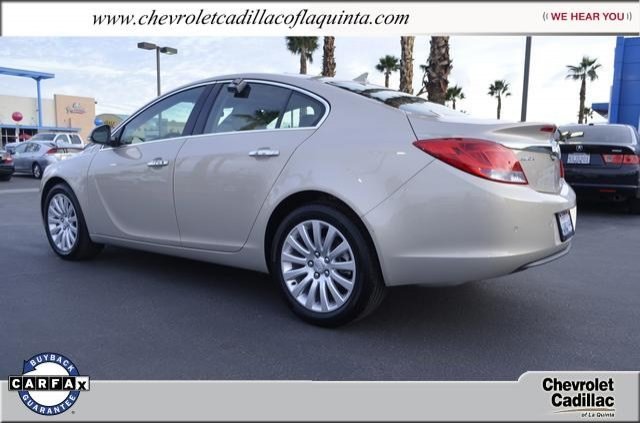 Buick REGAL 2012 photo 2