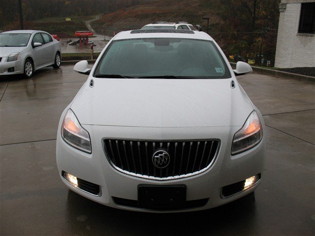 Buick REGAL 2012 photo 1