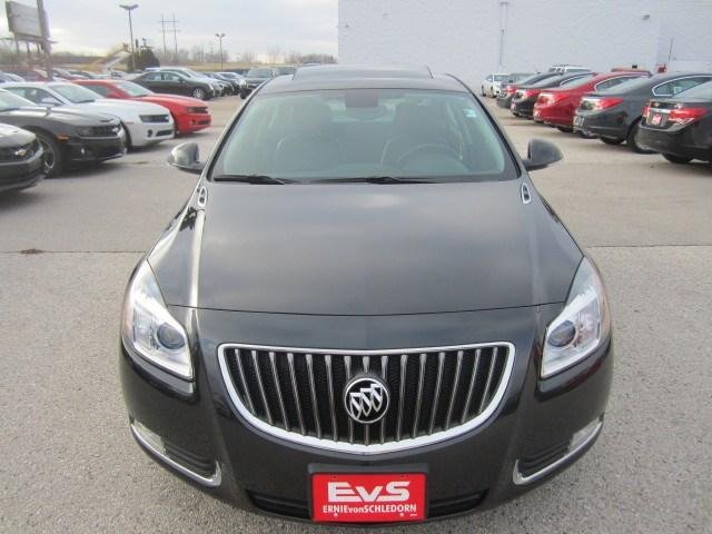 Buick REGAL 2012 photo 2