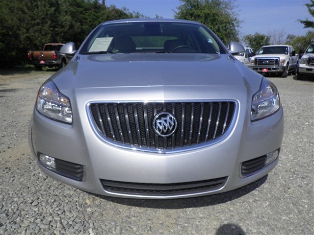 Buick REGAL 2012 photo 1