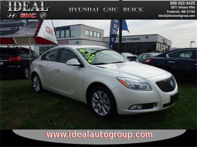 Buick REGAL 2012 photo 2