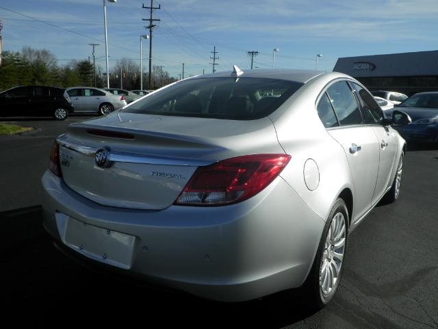 Buick REGAL 2012 photo 4