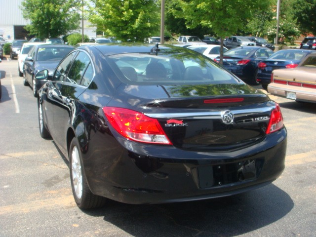 Buick REGAL 2012 photo 2