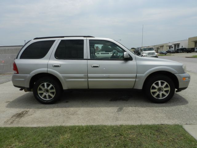 Buick Rainier Clean Carfax - ONE Owner SUV