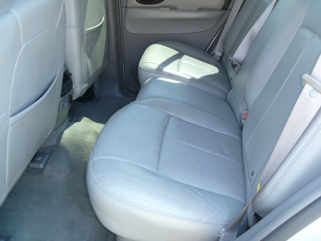 Buick Rainier 2005 photo 13