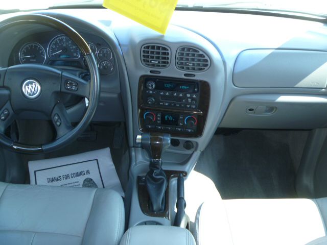 Buick Rainier 2005 photo 3