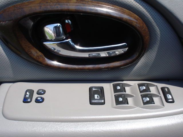 Buick Rainier 2006 photo 12