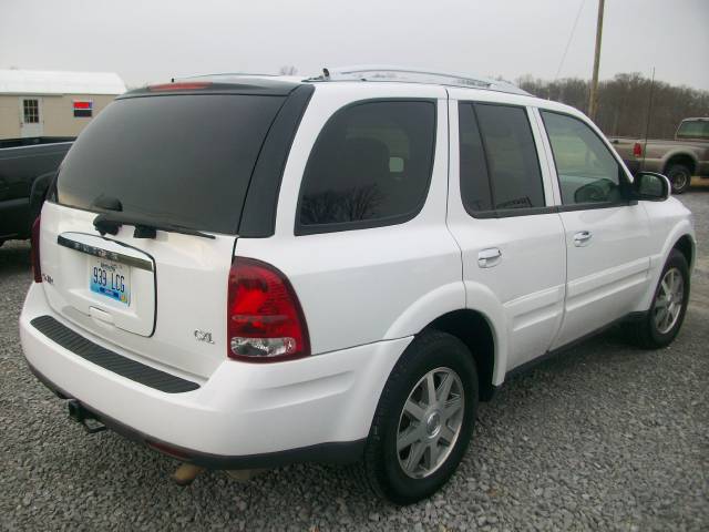 Buick Rainier 2006 photo 2