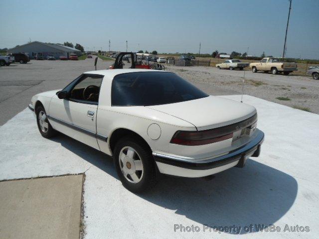 Buick Reatta 1999 photo 1