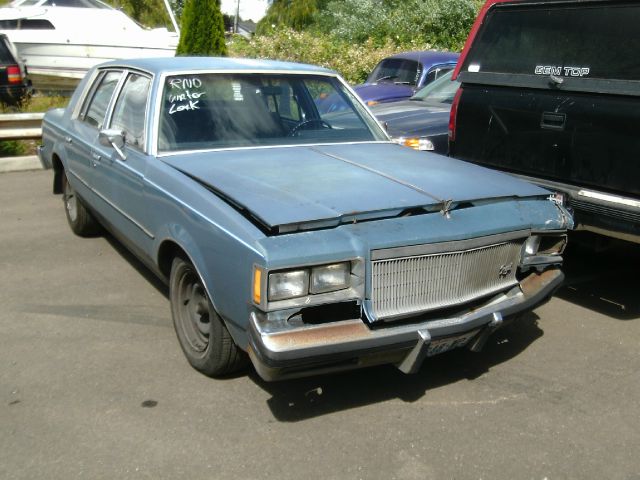 Buick REGAL 1982 photo 3