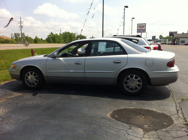 Buick REGAL 2000 photo 9