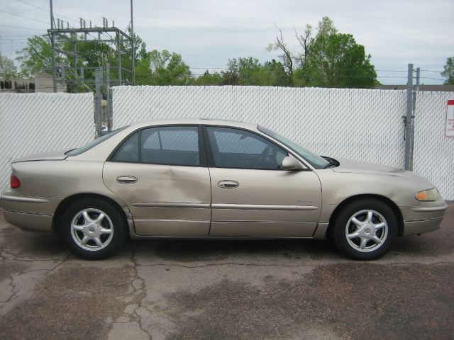 Buick REGAL 2000 photo 13