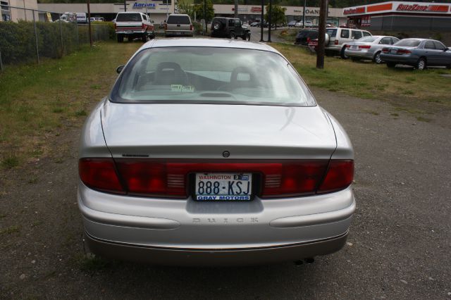 Buick REGAL 2000 photo 3