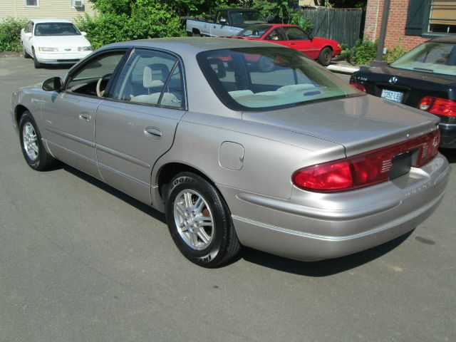 Buick REGAL 2000 photo 3