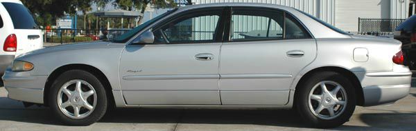 Buick REGAL 2000 photo 1