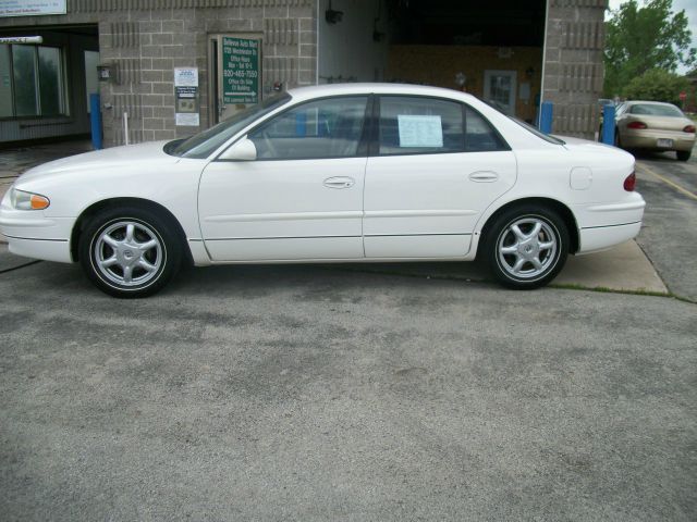 Buick REGAL 2001 photo 1